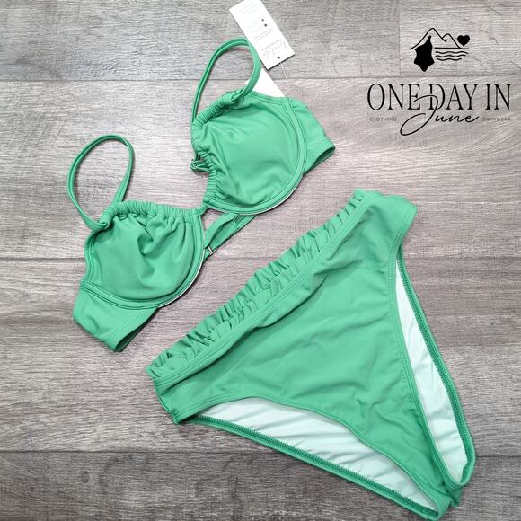 Cupshe High Waist Underwire Ruffle Bikini Swimsuit Size S - Picture 2 of 6